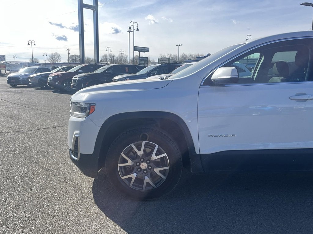 2020 GMC Acadia SLE