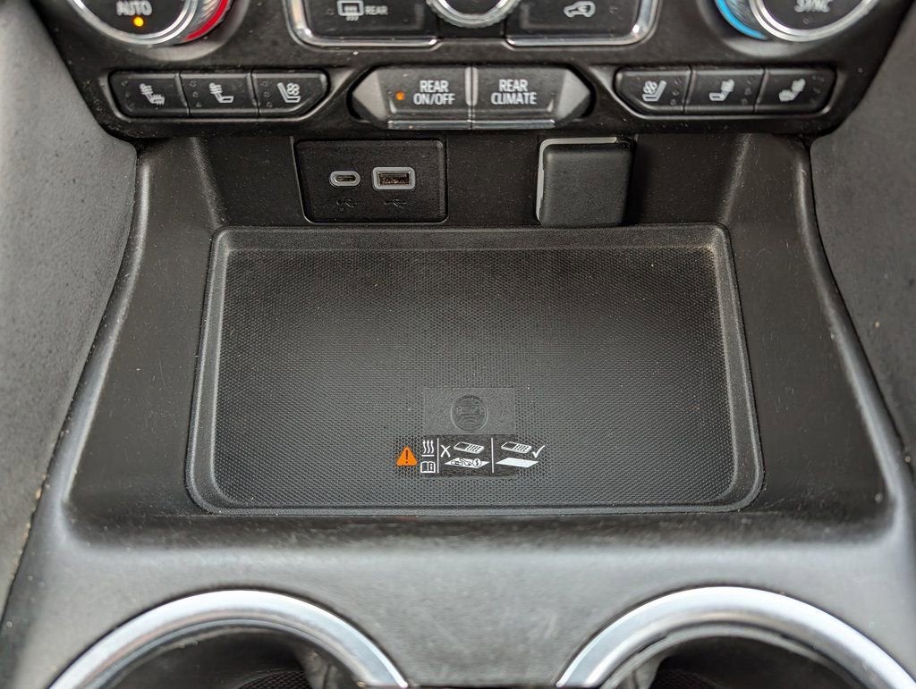 2023 GMC Yukon XL AT4