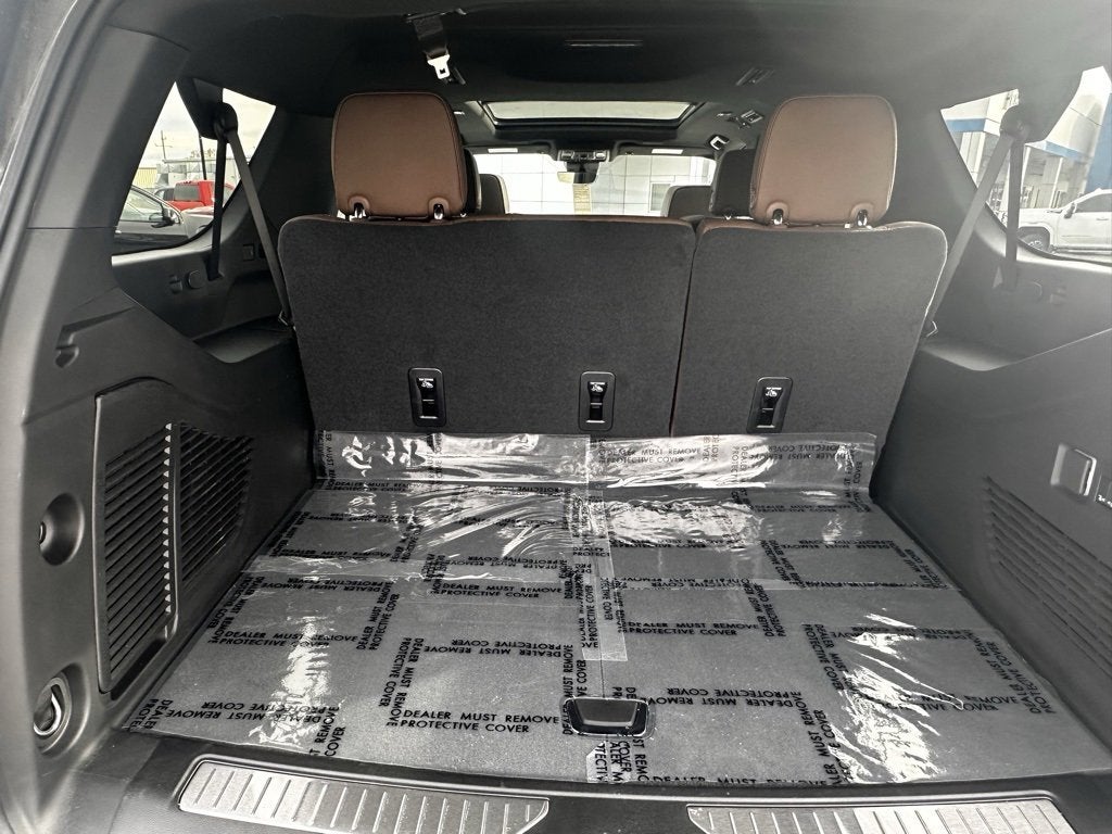 2025 Chevrolet Suburban High Country