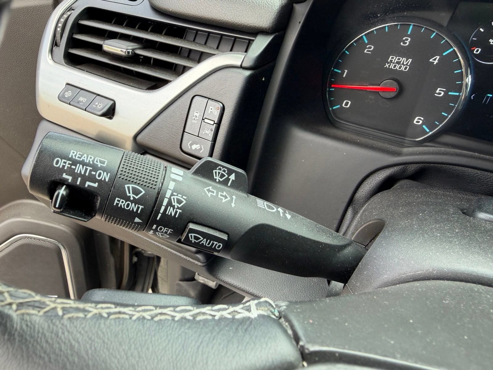 2020 Chevrolet Suburban Premier
