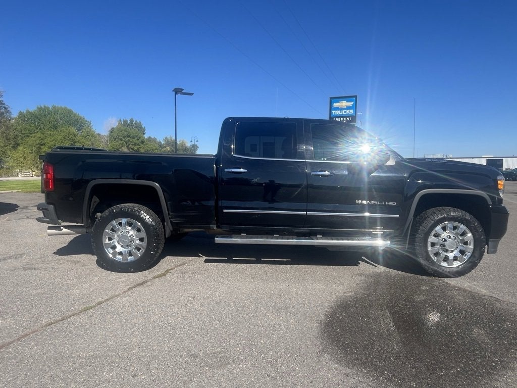 2019 GMC Sierra 2500 HD Denali