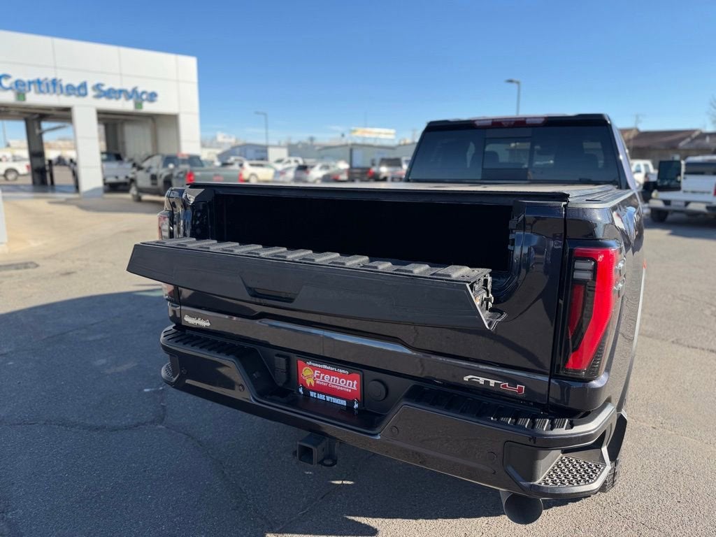 2025 GMC Sierra 3500 HD AT4