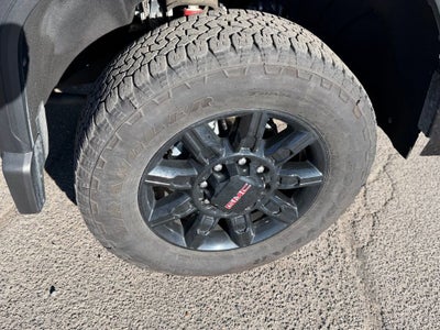 2025 GMC Sierra 3500 HD AT4