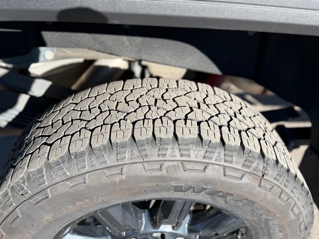 2025 GMC Sierra 3500 HD AT4