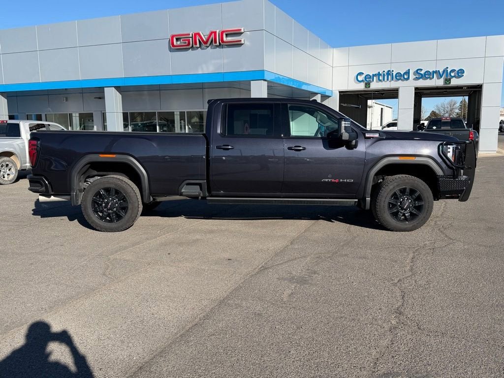 2025 GMC Sierra 3500 HD AT4