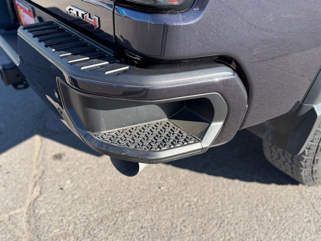 2025 GMC Sierra 3500 HD AT4