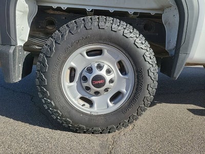 2024 GMC Sierra 2500 HD Pro