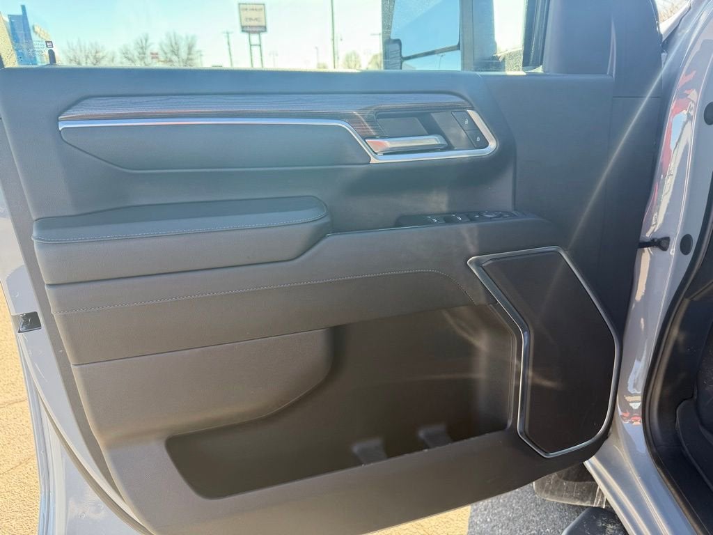 2024 Chevrolet Silverado 3500 HD LT