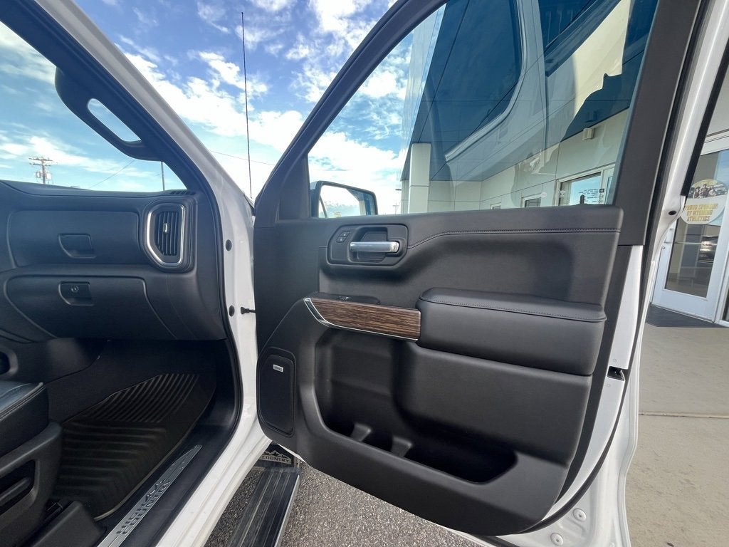 2022 Chevrolet Silverado 1500 LTD High Country