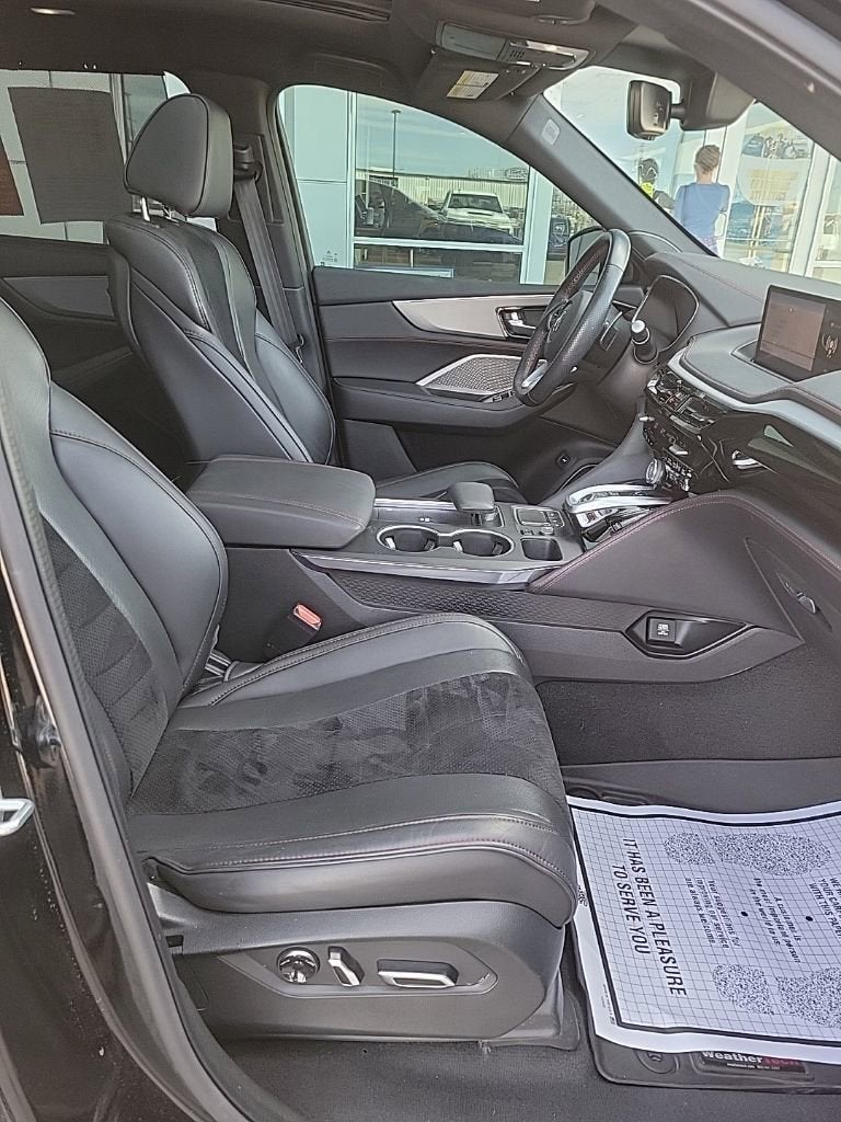 2023 Acura MDX w/A-Spec Package