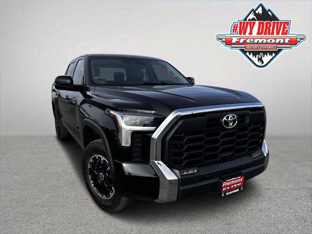 2023 Toyota Tundra 4WD SR5