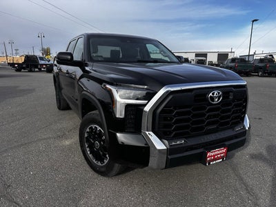 2023 Toyota Tundra 4WD SR5