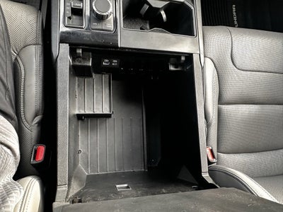 2023 Toyota Tundra 4WD SR5