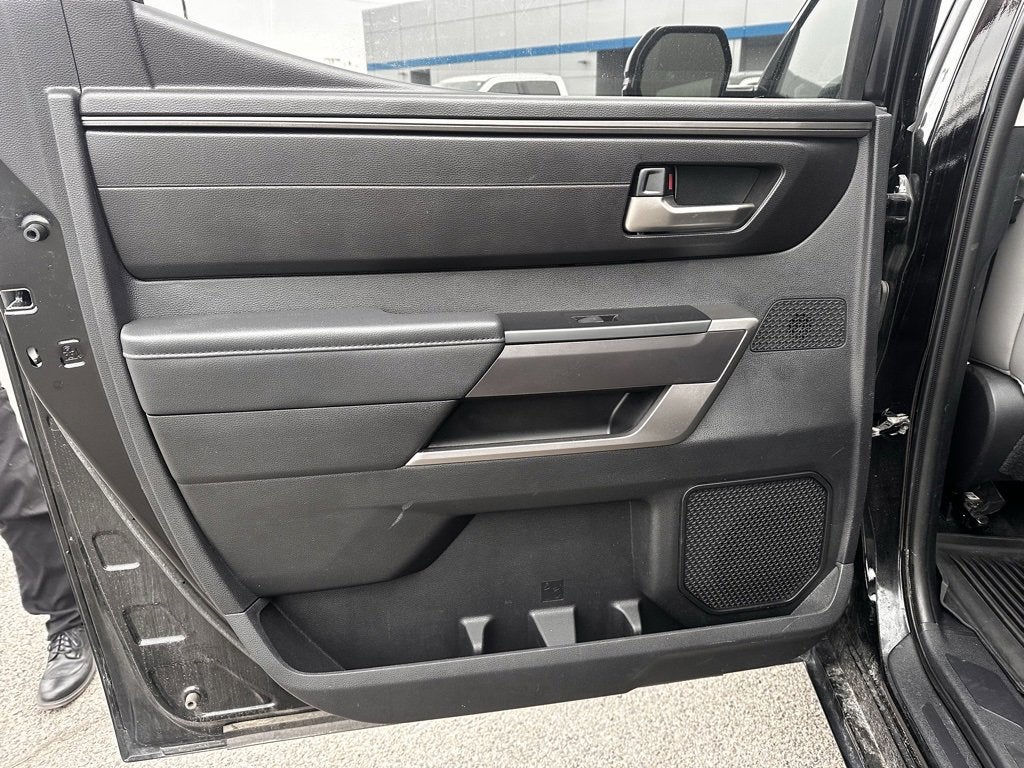 2023 Toyota Tundra 4WD SR5