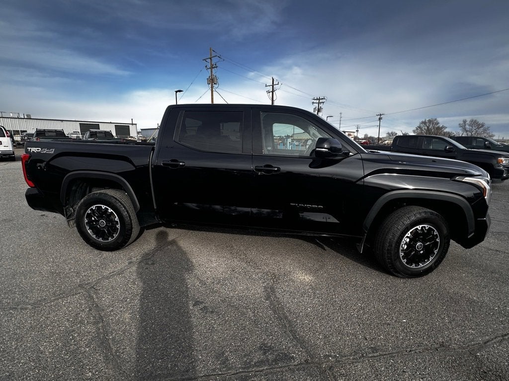 2023 Toyota Tundra 4WD SR5