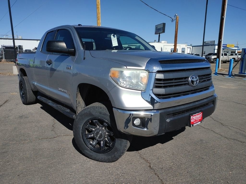 2014 Toyota Tundra 4WD Truck SR