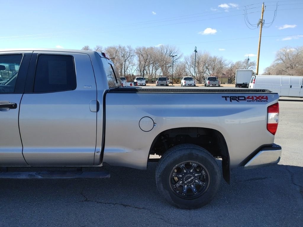 2014 Toyota Tundra 4WD Truck SR