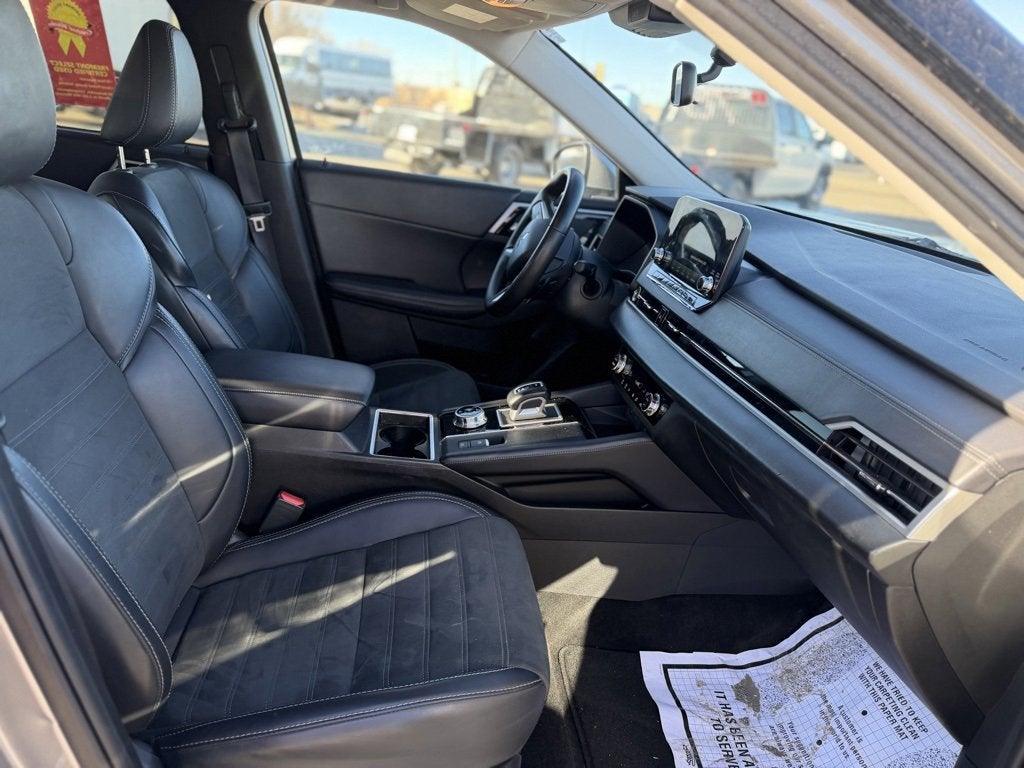 2024 Mitsubishi Outlander SE