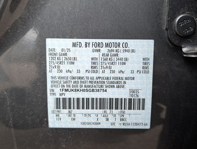 2025 Ford Explorer ST-Line