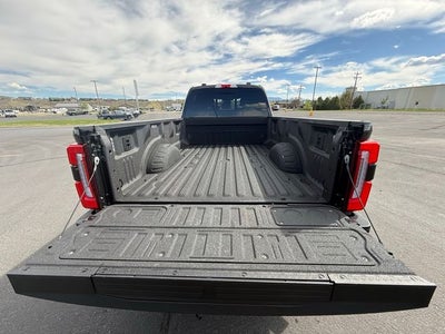2025 Ford F-350SD Platinum