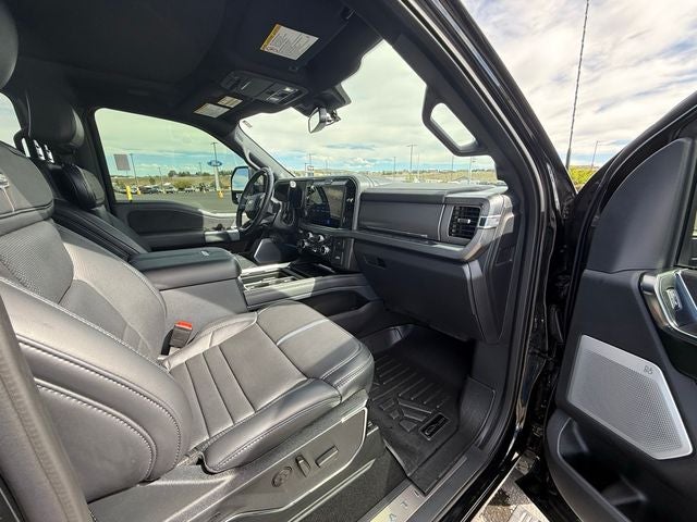 2025 Ford F-350SD Platinum