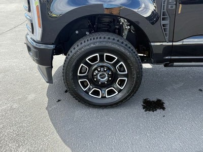 2025 Ford F-350SD Platinum