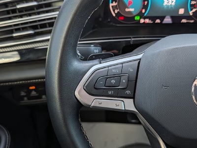 2025 Volkswagen Atlas Cross Sport 2.0T SEL