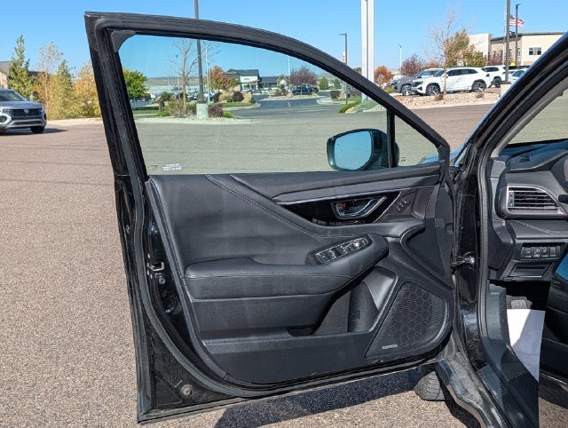 2025 Subaru Outback Touring XT