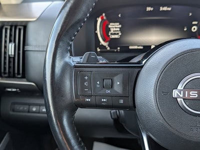 2023 Nissan Pathfinder Platinum