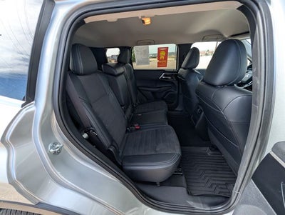2024 Mitsubishi Outlander SE