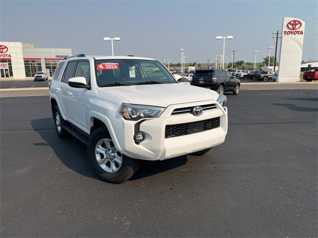 2024 Toyota 4Runner SR5