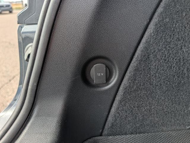 2022 Porsche Macan Base
