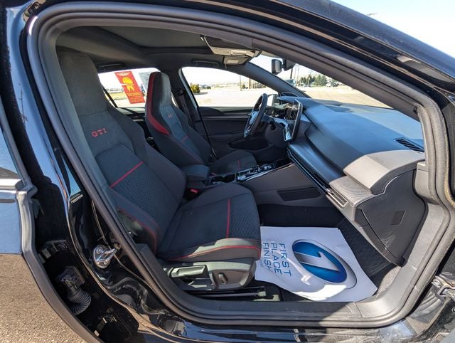 2025 Volkswagen Golf GTI 2.0T SE