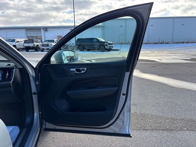 2023 Volvo XC60 Recharge Plug-In Hybrid Ultimate