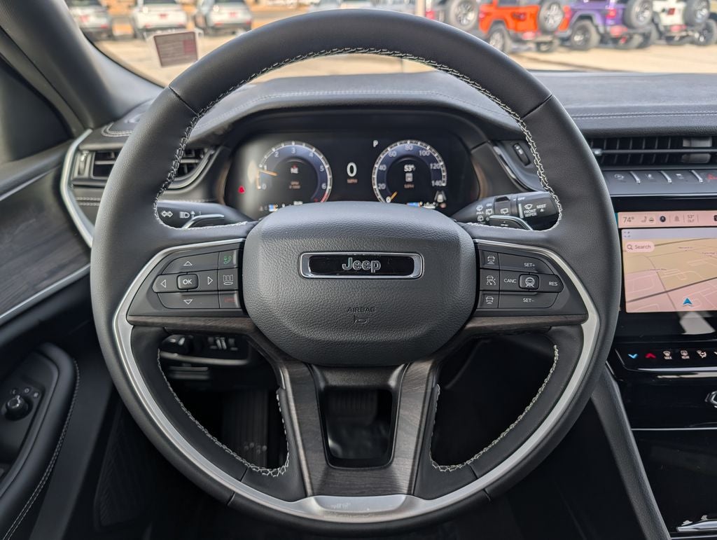 2026 Jeep Grand Cherokee Laredo Altitude