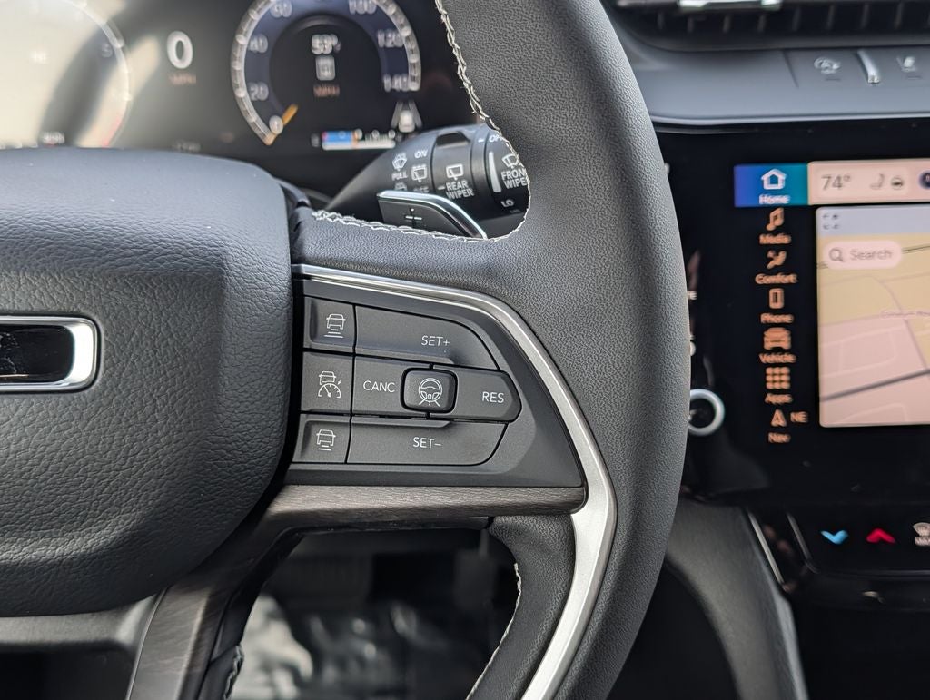 2026 Jeep Grand Cherokee Laredo Altitude