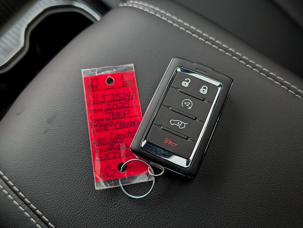 2025 Jeep Grand Cherokee Limited