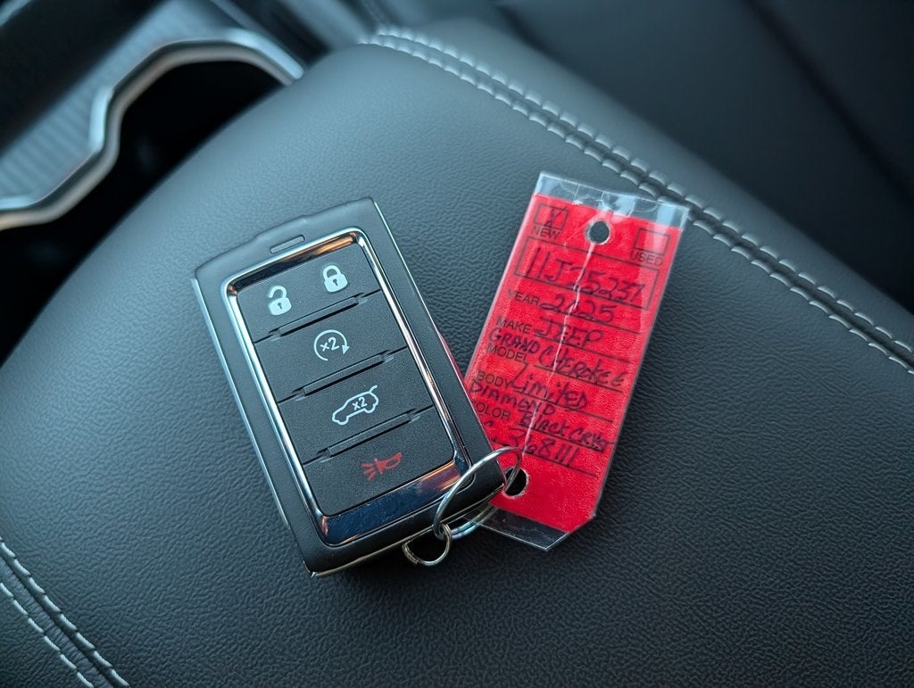 2025 Jeep Grand Cherokee Limited