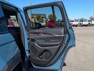 2027 Jeep Grand Cherokee Limited
