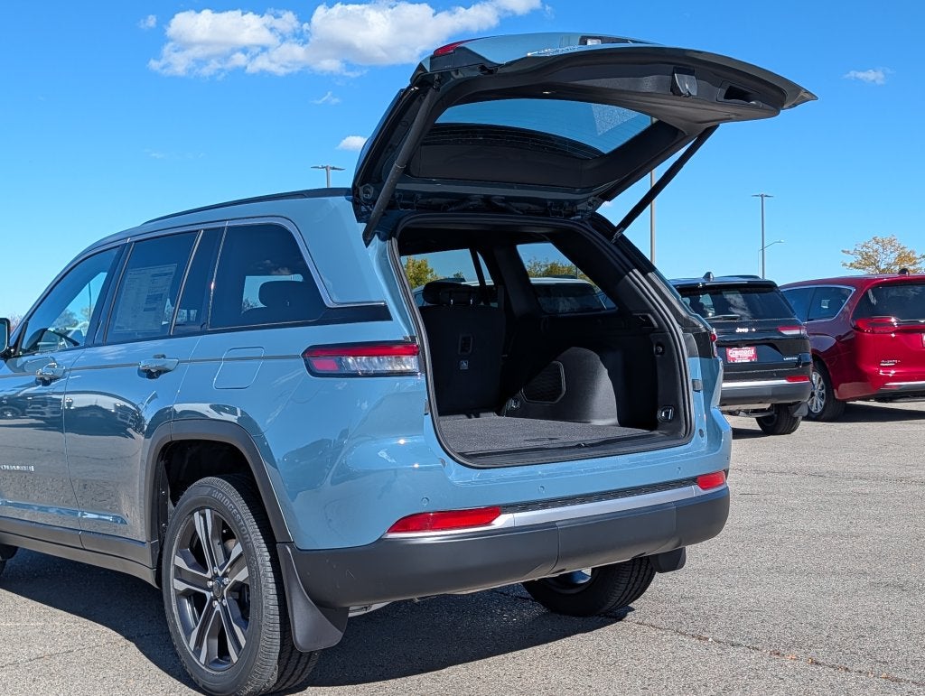 2027 Jeep Grand Cherokee Limited