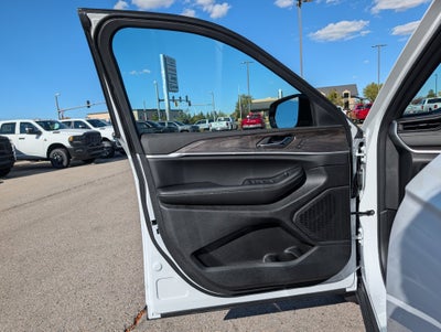 2027 Jeep Grand Cherokee Limited