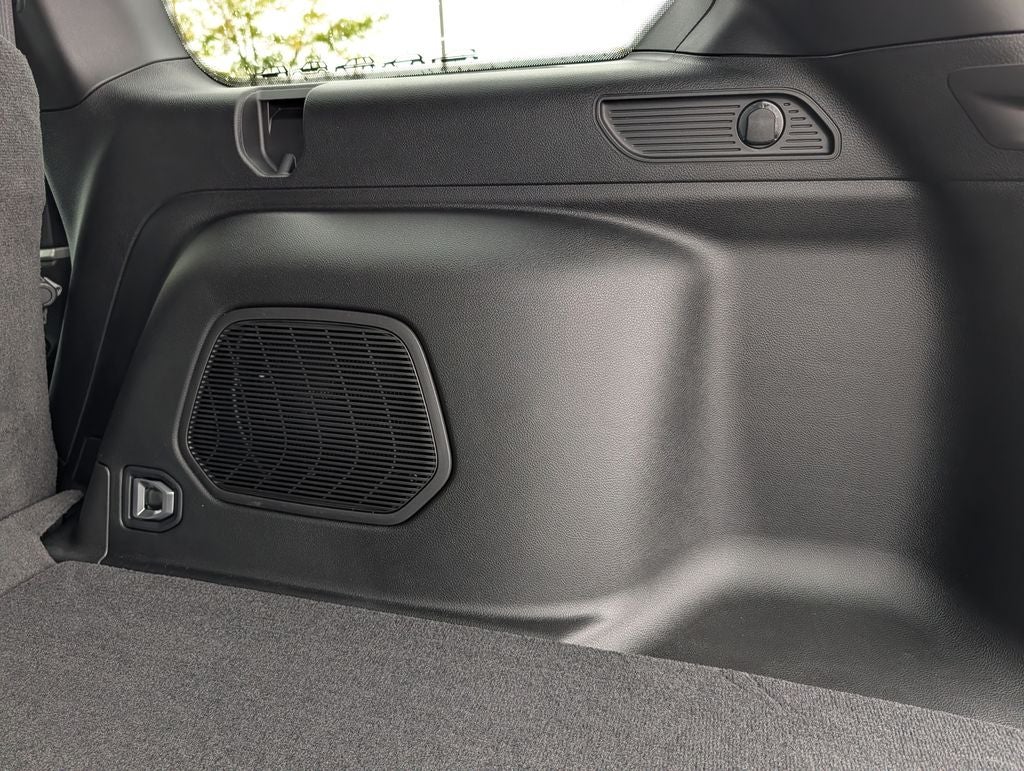 2027 Jeep Grand Cherokee Limited Reserve