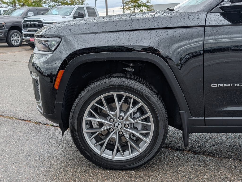 2027 Jeep Grand Cherokee Limited Reserve