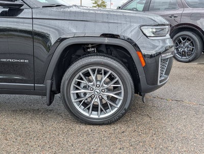 2027 Jeep Grand Cherokee Limited Reserve