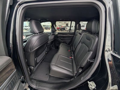 2027 Jeep Grand Cherokee Limited Reserve