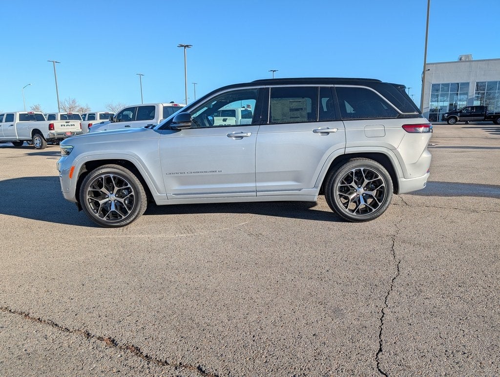 2025 Jeep Grand Cherokee Summit Reserve