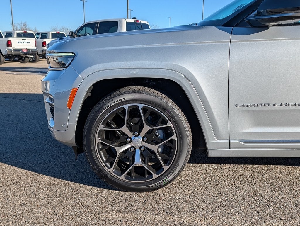 2025 Jeep Grand Cherokee Summit Reserve
