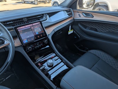 2025 Jeep Grand Cherokee Summit Reserve