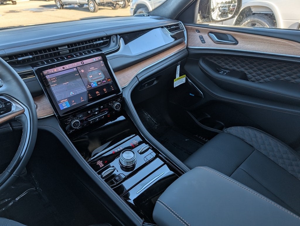 2025 Jeep Grand Cherokee Summit Reserve