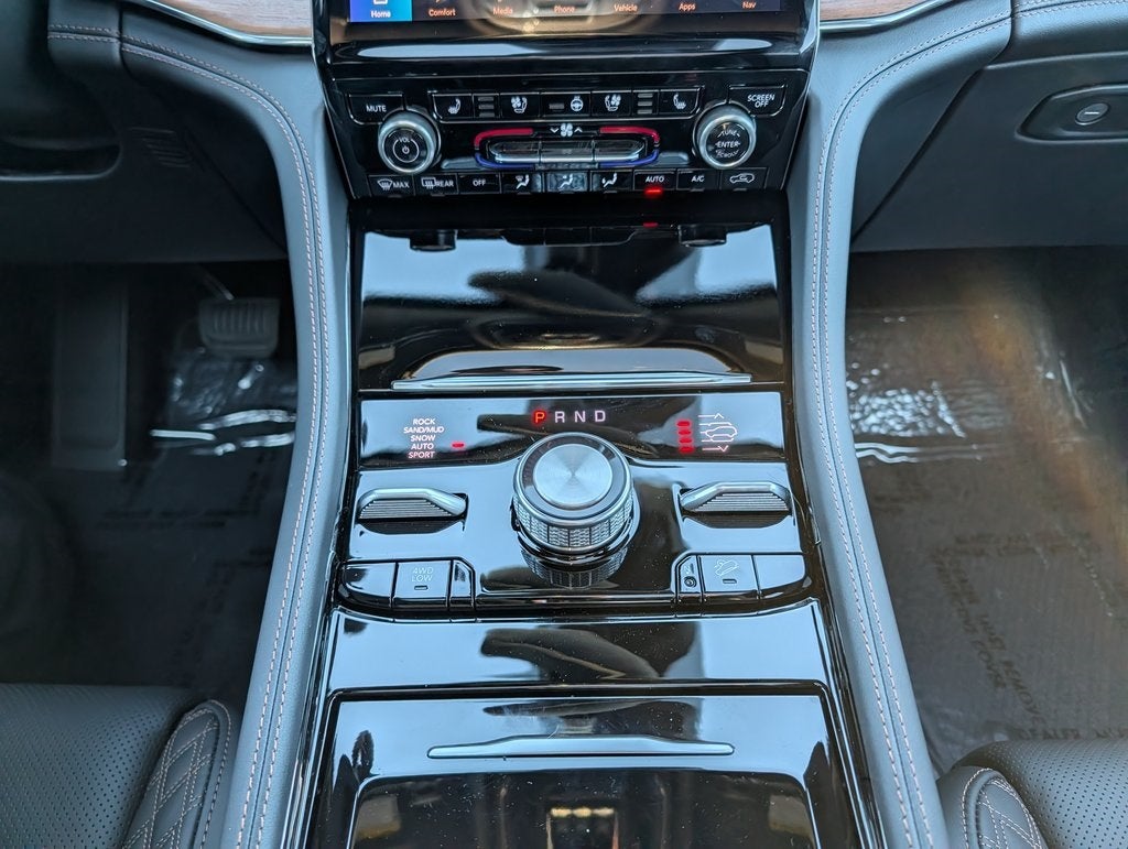 2025 Jeep Grand Cherokee Summit Reserve